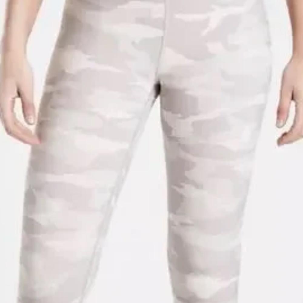 Athleta Elation Camo 7/8 White Leggings